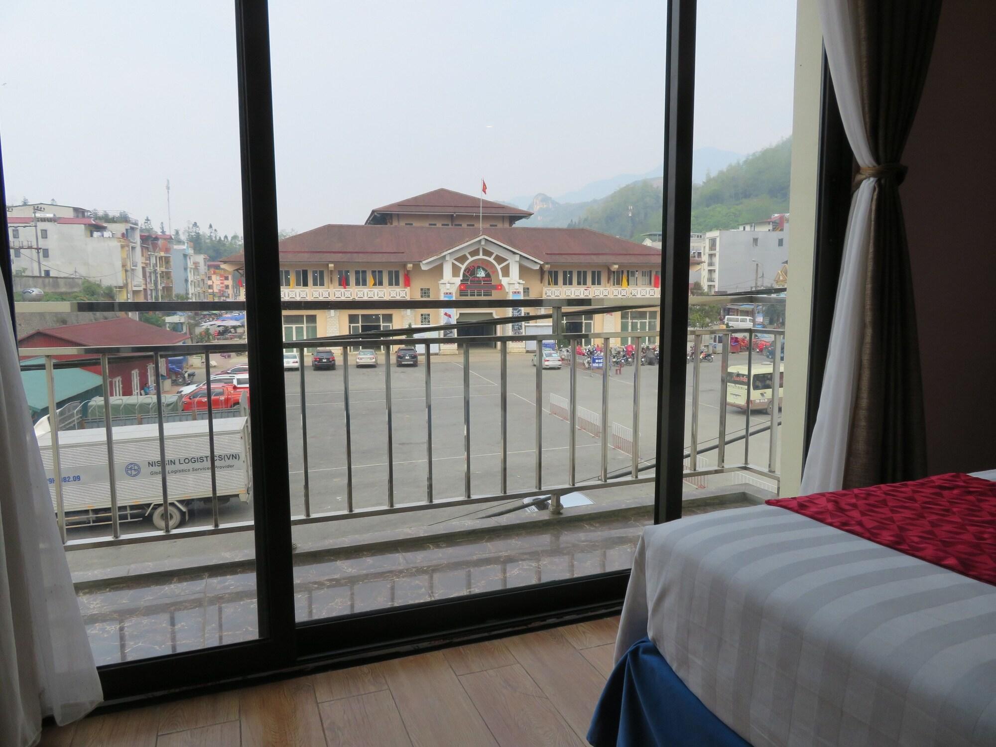 Vip Sapa Hotel Exterior photo
